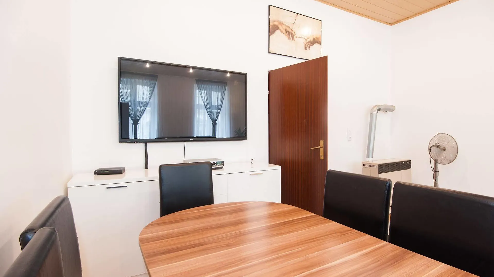 Royal Resort Apartments Urania Vienna