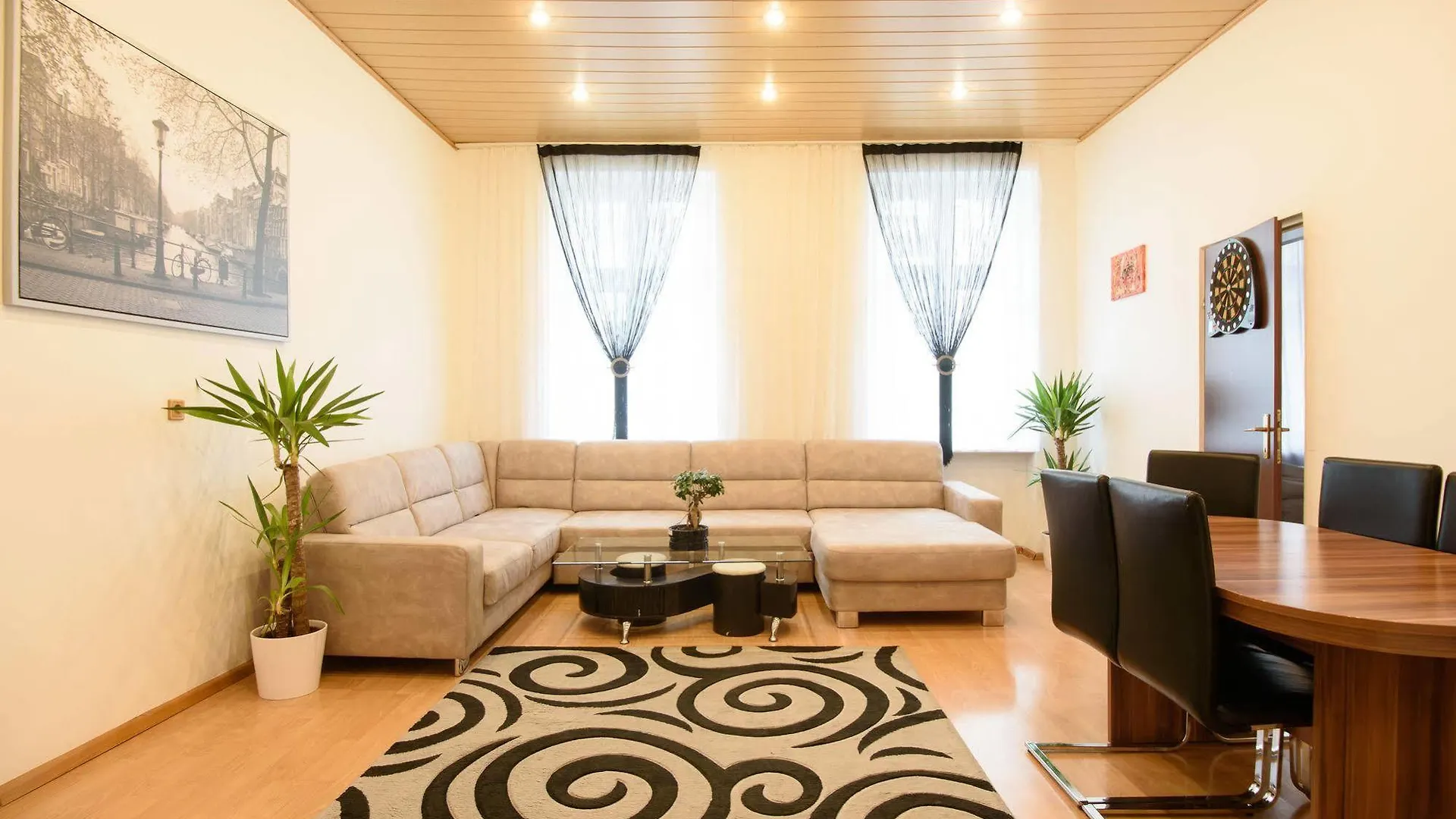 Royal Resort Apartments Urania Vienna