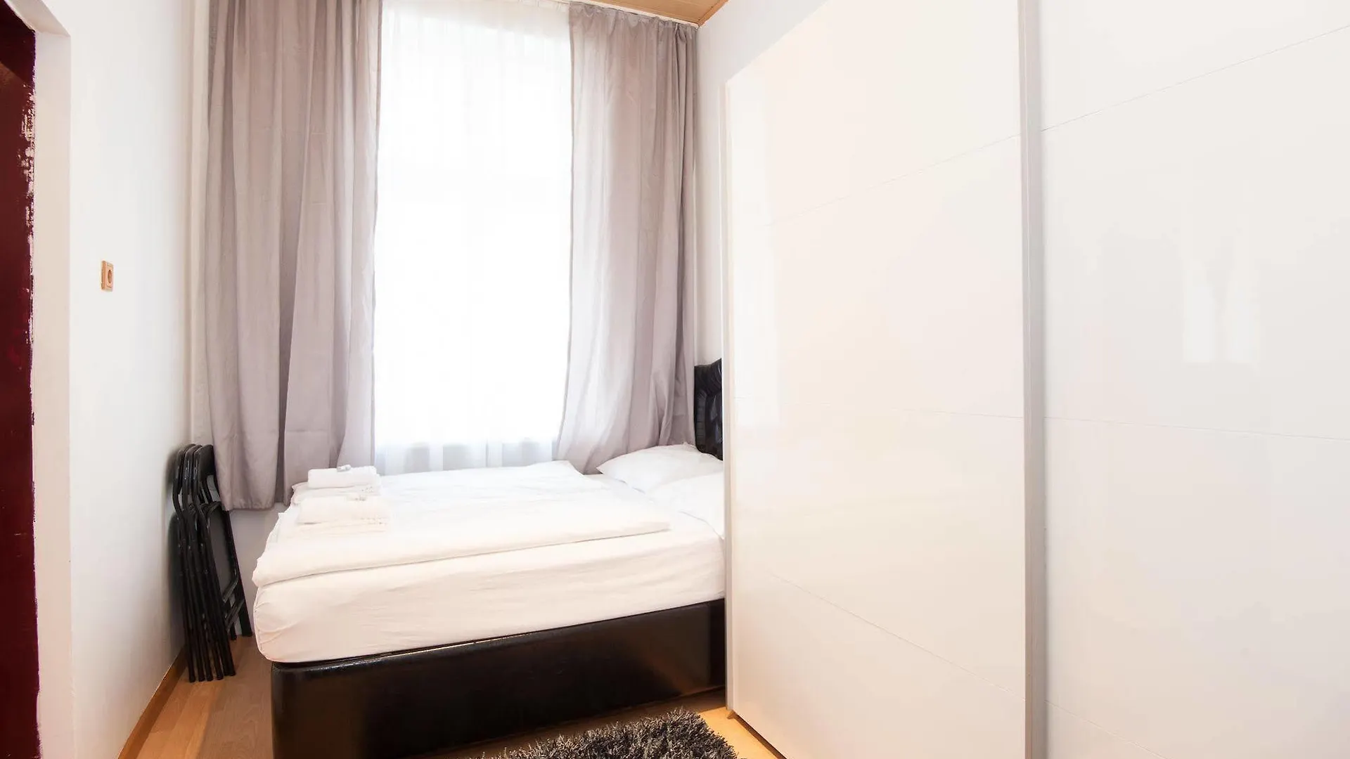 Royal Resort Apartments Urania Vienna